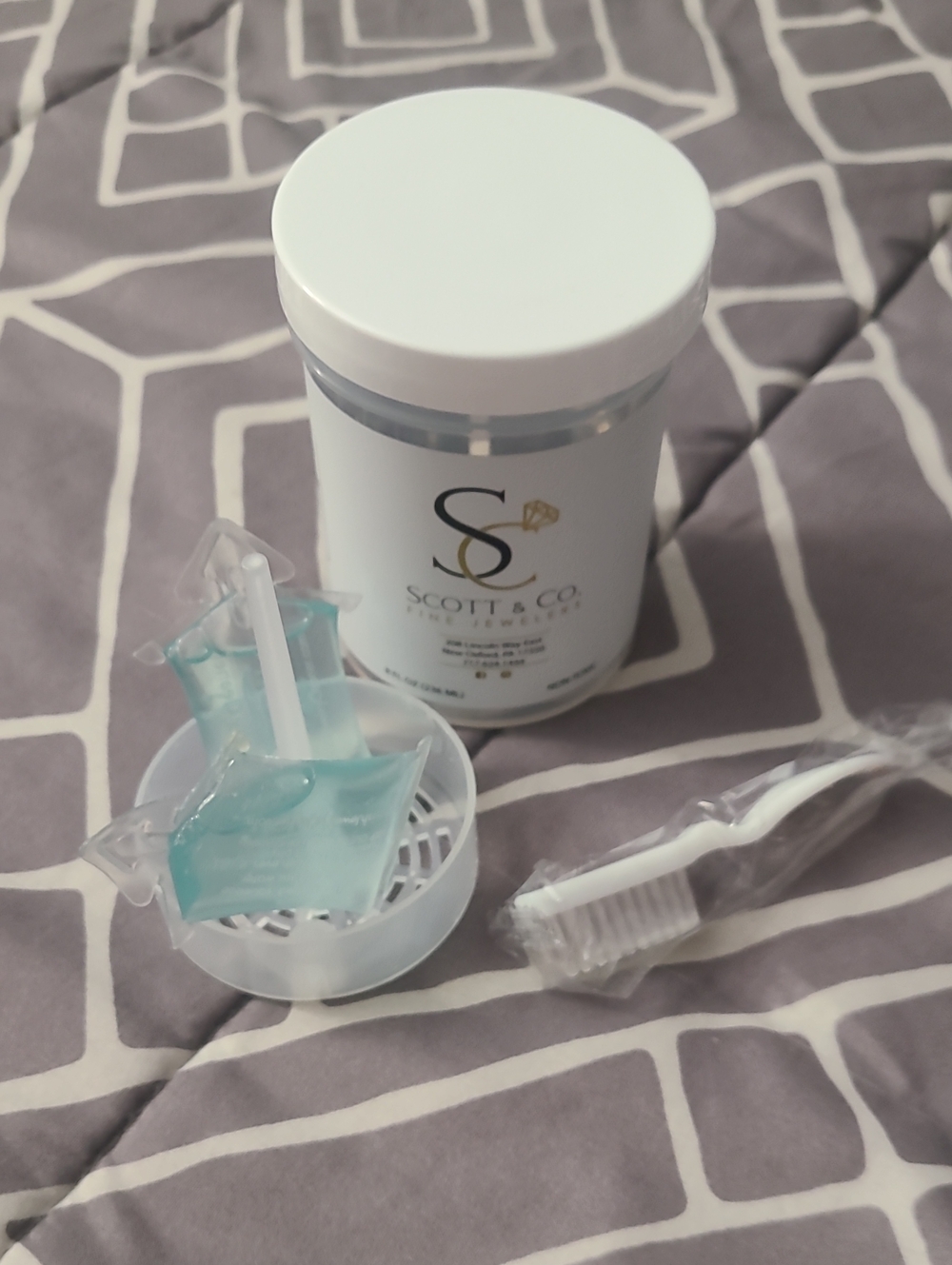 Scott & Co. Jewelry Cleaning Kit - New